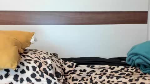 00ingrid00 online show from 01-11-25, 05:10