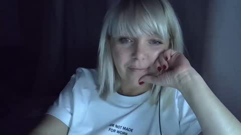 06angel online show from 10-11-25, 09:35