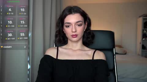 Olivia online show from 11-24-25, 10:53