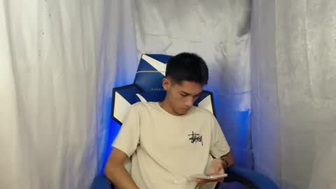 Snapshot of 0cir_asiansatisfy chatting on 05-31-26, 07:37 RICK online show from 05-31-26, 07:37
