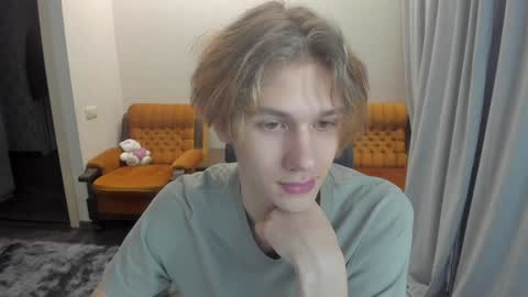 Snapshot of 0verlandd chatting on 12-14-24, 01:38 Adam online show from 12-14-24, 01:38