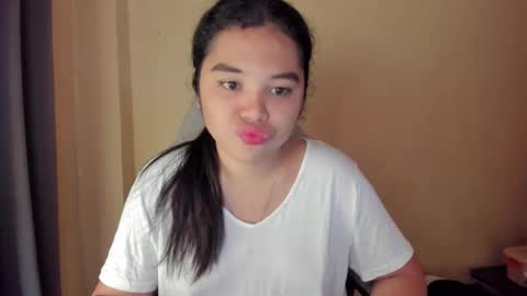 Snapshot of 0wwlo0k chatting on 02-07-26, 05:22 0wwlo0k online show from 02-07-26, 05:22