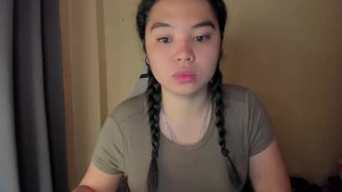 Snapshot of 0wwlo0k chatting on 03-22-26, 04:49 0wwlo0k online show from 03-22-26, 04:49