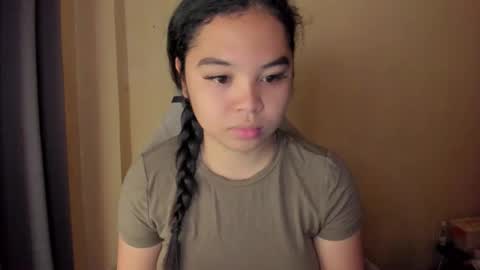 Snapshot of 0wwlo0k chatting on 03-23-26, 04:49 0wwlo0k online show from 03-23-26, 04:49