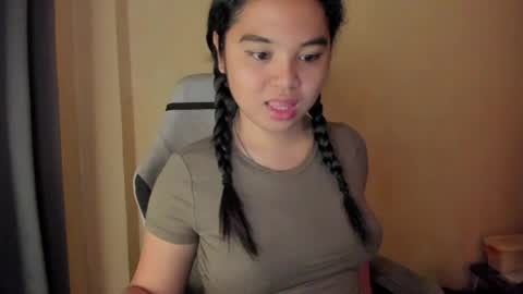 Snapshot of 0wwlo0k chatting on 03-27-26, 06:52 0wwlo0k online show from 03-27-26, 06:52