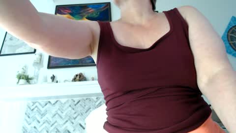 Snapshot of 11willowandjohn11 chatting on 07-07-26, 12:02 Aurora Willows online show from 07-07-26, 12:02