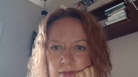 Snapshot of 12ennie chatting on 09-12-25, 06:24 12ennie online show from 09-12-25, 06:24
