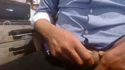 Snapshot of 1511russell chatting on 03-02-26, 09:27 1511russell online show from 03-02-26, 09:27