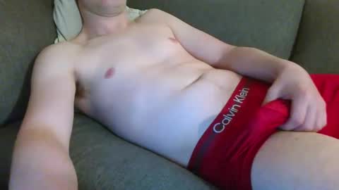 18chillin online show from 11-05-25, 02:22