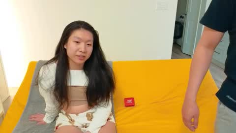 Snapshot of 18not20 chatting on 02-07-26, 01:20 Tong Ralph online show from 02-07-26, 01:20