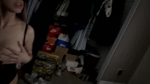 1980latinocouple online show from 02-09-25, 08:11