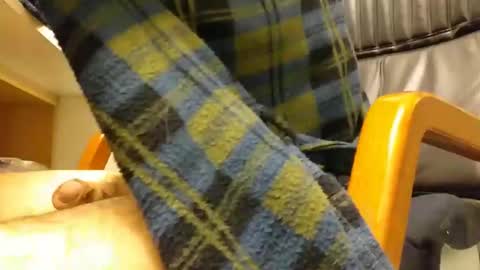 1aqw online show from 10-04-25, 07:56