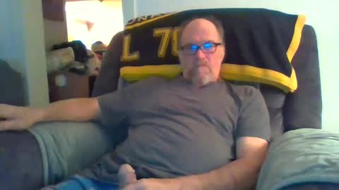 Snapshot of 1badboy360 chatting on 10-12-25, 02:32 1badboy360 online show from 10-12-25, 02:32