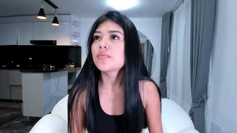 Snapshot of 1bonnie chatting on 03-04-25, 04:38 Hello soy bonnie online show from 03-04-25, 04:38