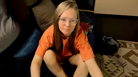    online show from 04-06-26, 05:25