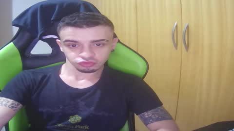 Snapshot of 1good_vibes1 chatting on 02-11-26, 05:01 1good_vibes1 online show from 02-11-26, 05:01