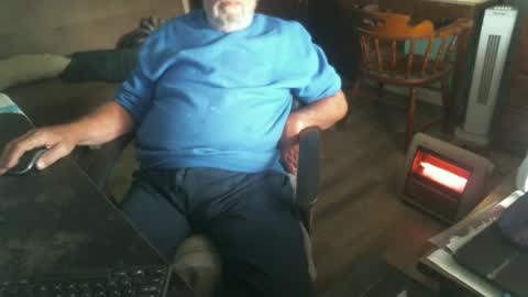 1handyanddee online show from 12-06-24, 04:38