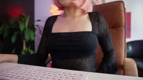 1hannamontana online show from 02-12-26, 08:04