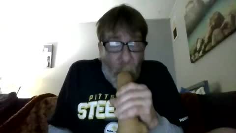 1hunglo101 online show from 12-01-25, 01:21