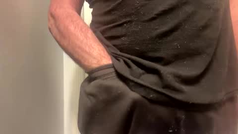 1hunglo412 online show from 02-17-26, 05:37