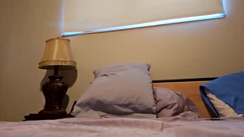 1hunnybunns online show from 12-11-24, 06:31