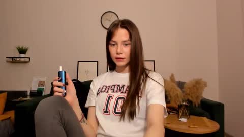 Snapshot of 1i1ypa1mer chatting on 03-06-26, 08:38 Lily 3 online show from 03-06-26, 08:38