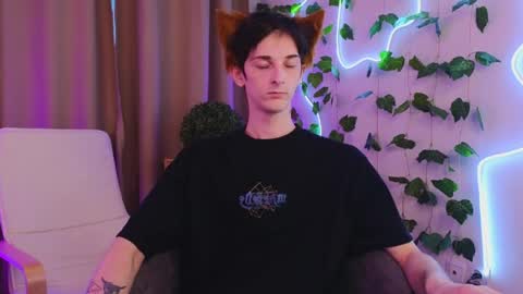 Max online show from 04-04-26, 03:09