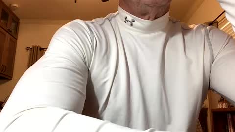 Snapshot of 1juicyass chatting on 01-10-25, 07:43 1juicyass online show from 01-10-25, 07:43