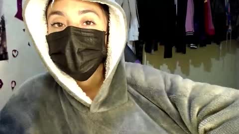 1kandylove online show from 09-18-25, 10:06