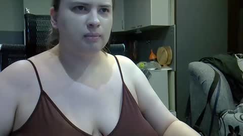 Snapshot of 1lindsey1 chatting on 09-16-25, 03:57 1LINDSEY1 online show from 09-16-25, 03:57