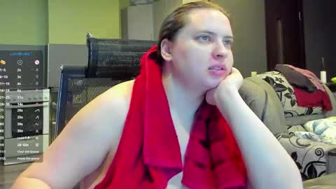 Snapshot of 1lindsey1 chatting on 11-19-25, 11:10 1LINDSEY1 online show from 11-19-25, 11:10