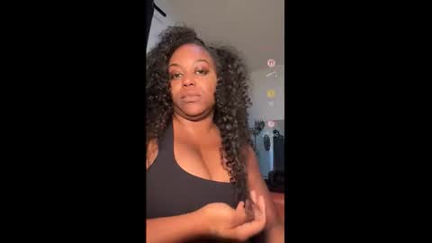 Lillycakes online show from 03-09-26, 01:20