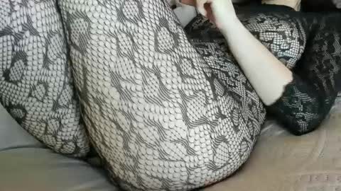 Snapshot of 1lovely1 chatting on 01-18-25, 07:04 Onna online show from 01-18-25, 07:04