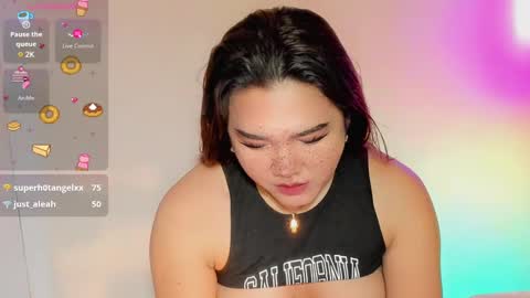 Snapshot of 1lovelymess chatting on 03-12-25, 05:46 1lovelymess online show from 03-12-25, 05:46