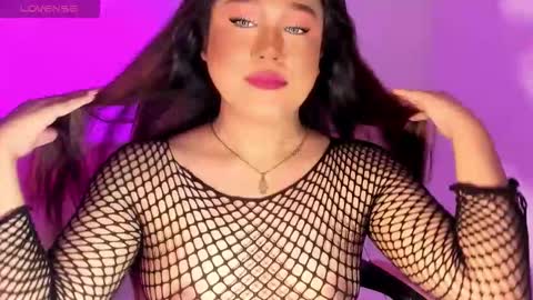 Snapshot of 1lovelymess chatting on 09-11-25, 04:23 1lovelymess online show from 09-11-25, 04:23