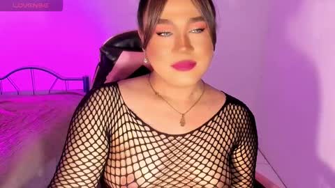 Snapshot of 1lovelymess chatting on 09-12-25, 02:55 1lovelymess online show from 09-12-25, 02:55