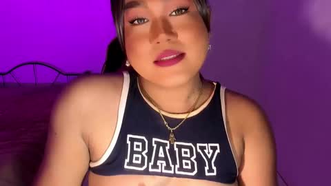 Snapshot of 1lovelymess chatting on 09-28-25, 02:39 1lovelymess online show from 09-28-25, 02:39