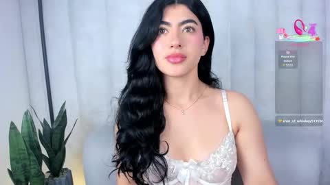 Snapshot of 1m_emily chatting on 12-19-25, 08:38 . online show from 12-19-25, 08:38