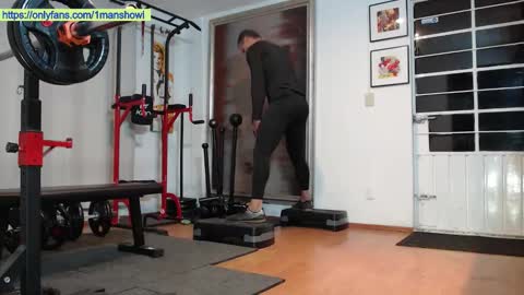 1manshow11 online show from 03-09-26, 09:02