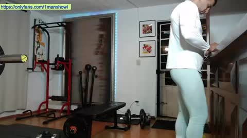 Snapshot of 1manshow11 chatting on 07-28-26, 11:17 1manshow11 online show from 07-28-26, 11:17