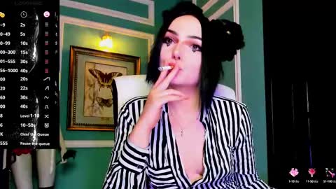 Moona  online show from 03-06-25, 04:17