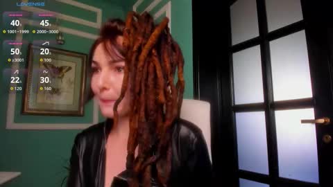 Moona  online show from 01-14-26, 12:33