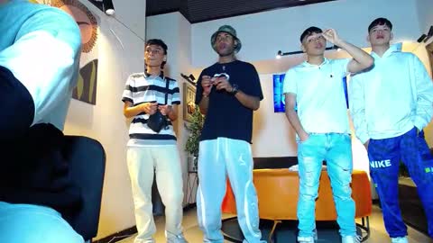 Snapshot of 1pushman chatting on 03-04-26, 01:50 pushman online show from 03-04-26, 01:50