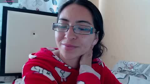 Snapshot of 1sasha_grey__1 chatting on 05-13-26, 09:11 paola online show from 05-13-26, 09:11