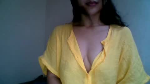 Snapshot of 1smile4u chatting on 06-19-26, 08:18 1smile4u online show from 06-19-26, 08:18