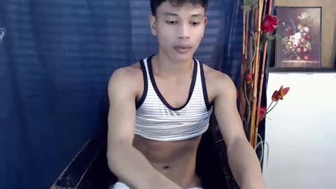 Snapshot of 1sweetloverxx chatting on 10-02-25, 12:45 1sweetloverxx online show from 10-02-25, 12:45