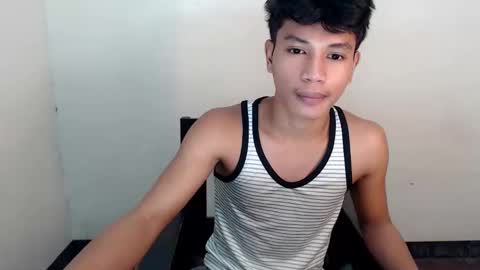Snapshot of 1sweetloverxx chatting on 10-18-25, 11:44 1sweetloverxx online show from 10-18-25, 11:44