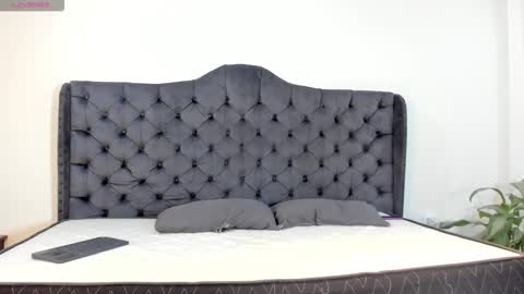 1Threestar online show from 10-05-25, 01:53