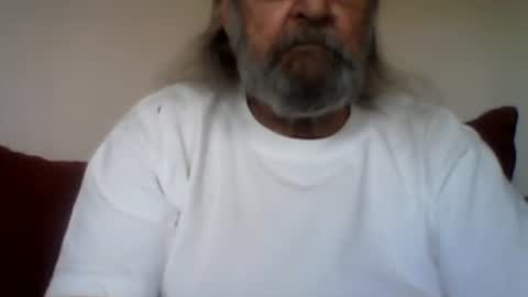 1valentine online show from 04-23-26, 09:39