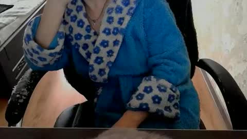 Snapshot of 1your_hot_girls chatting on 03-28-26, 08:47 1your_hot_girls online show from 03-28-26, 08:47